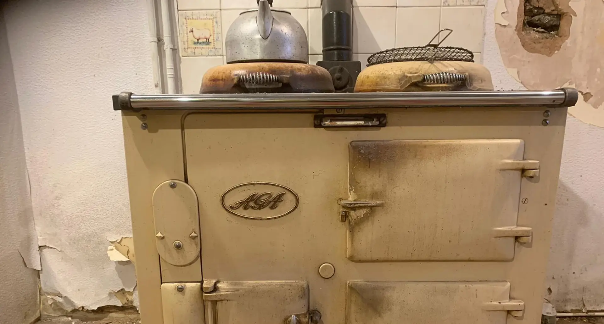How to clean Aga